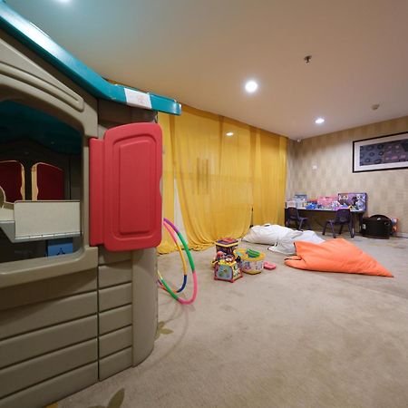 Hotel Chanti Managed By Tentrem Hotel Management Indonesia Semarang Kültér fotó
